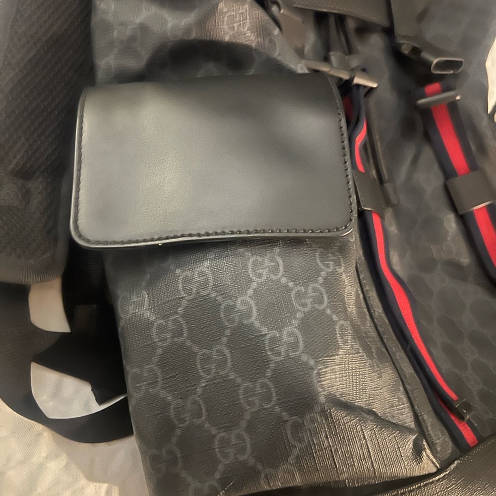 Gucci GG supreme mens backpack 100% Authentic, No Damage, Dust Bag, No box - Picture 9 of 14